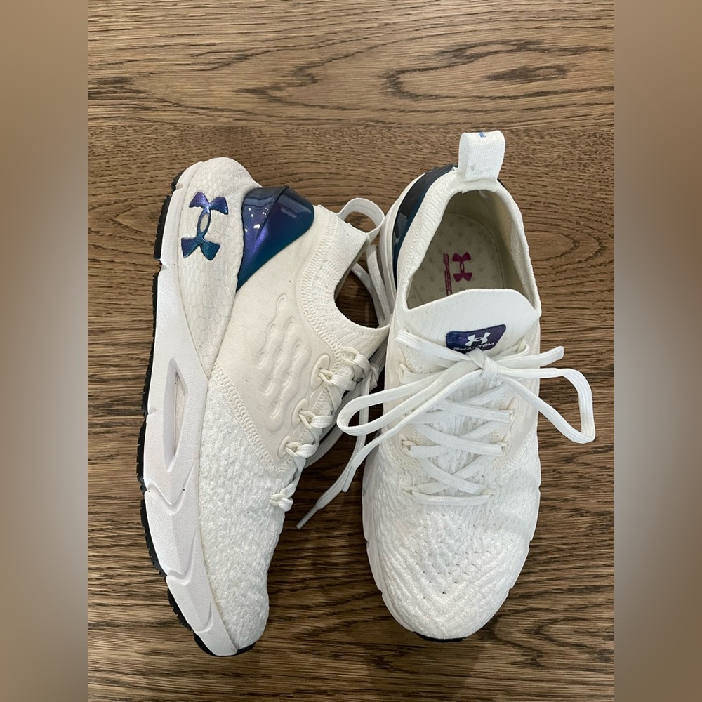 Under Armour HOVR Phantom 2 Running Shoes 37 US 7